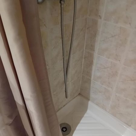 Private Room Full Furnished In Cannes Exterior photo